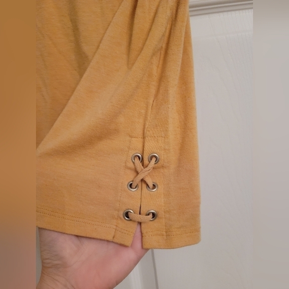 Pink Republic Mustard Shirt Medium - Picture 3 of 4